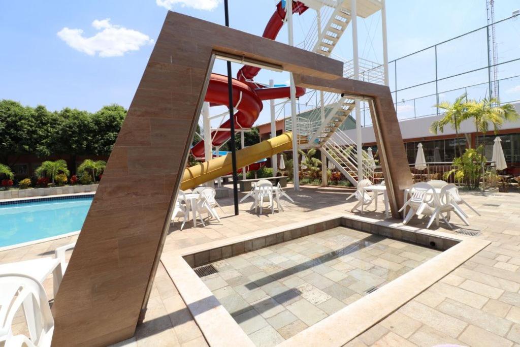 Ferienwohnung Diroma Fiori Caldas Novas Exterior foto